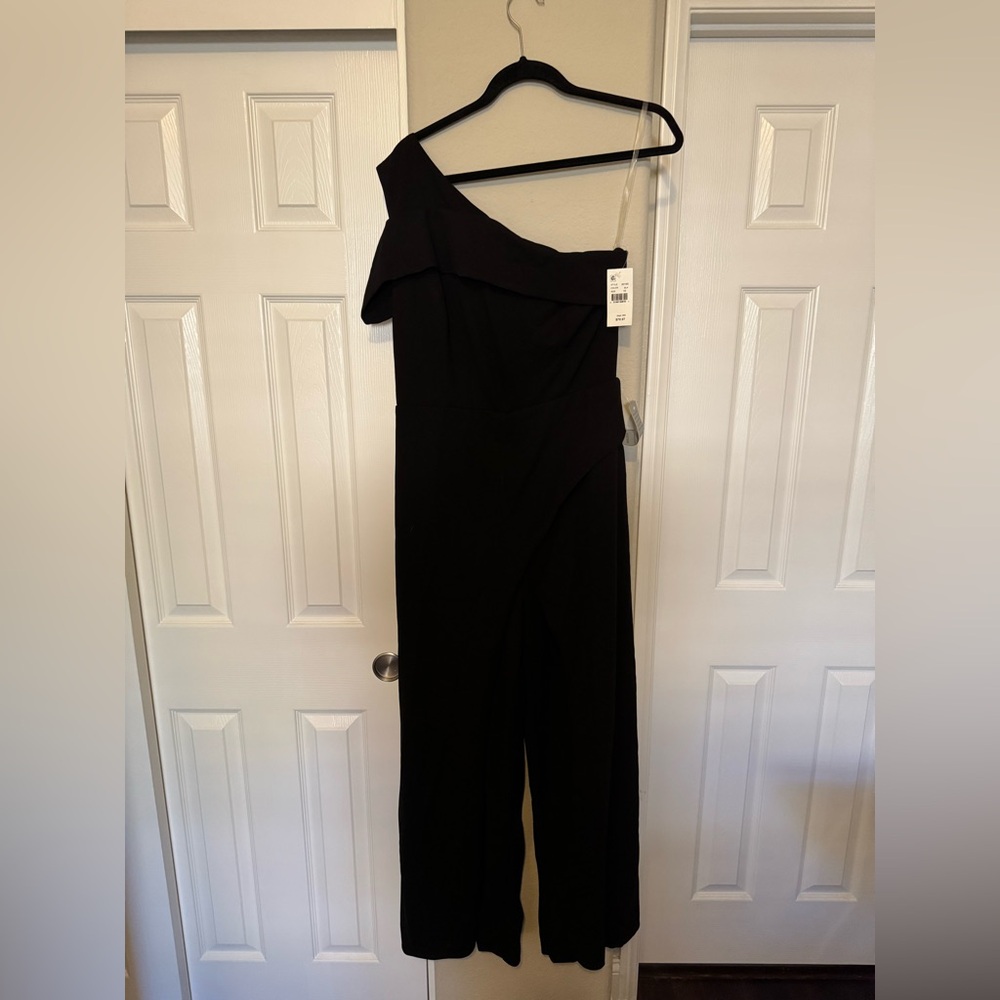 Black One-Shoulder Jumpsuit